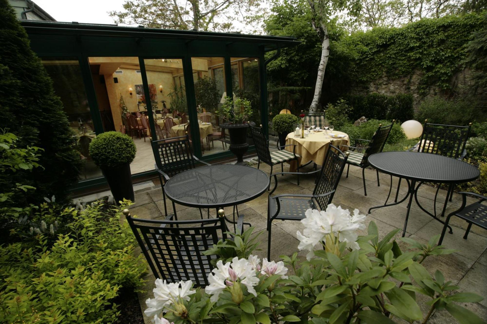 Landhotel Jagdhof Guntramsdorf Εξωτερικό φωτογραφία