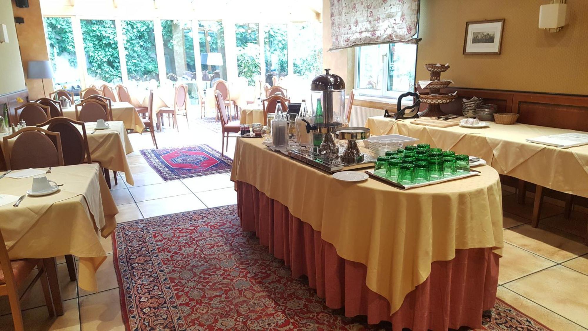 Landhotel Jagdhof Guntramsdorf Εξωτερικό φωτογραφία
