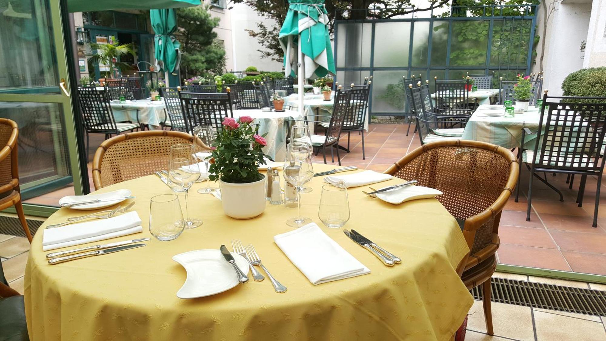 Landhotel Jagdhof Guntramsdorf Εξωτερικό φωτογραφία