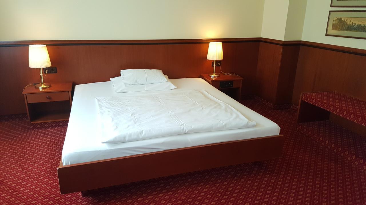 Landhotel Jagdhof Guntramsdorf Εξωτερικό φωτογραφία